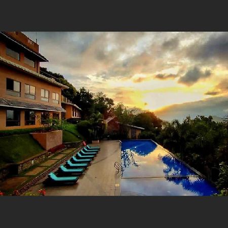 Hotel Poetree Thekkady Extérieur photo
