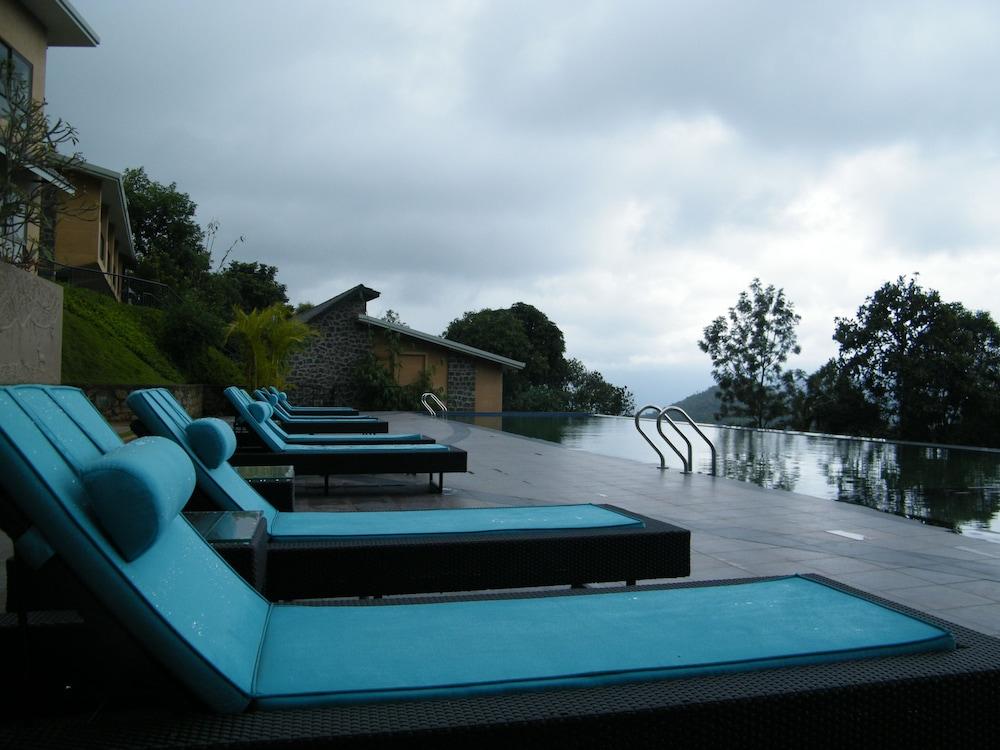 Hotel Poetree Thekkady Extérieur photo